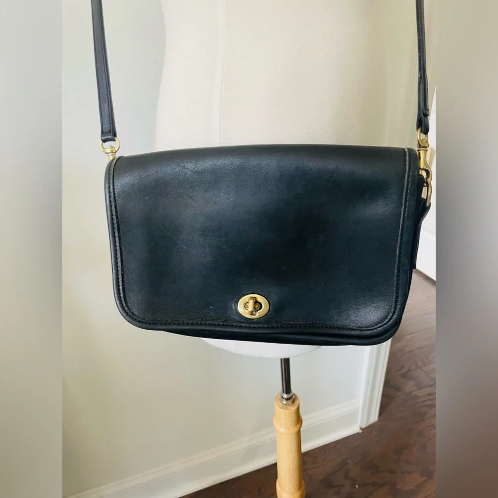 COACH 9755 CROSSBODY BLACK LEATHER BAG - Picture 16 of 16